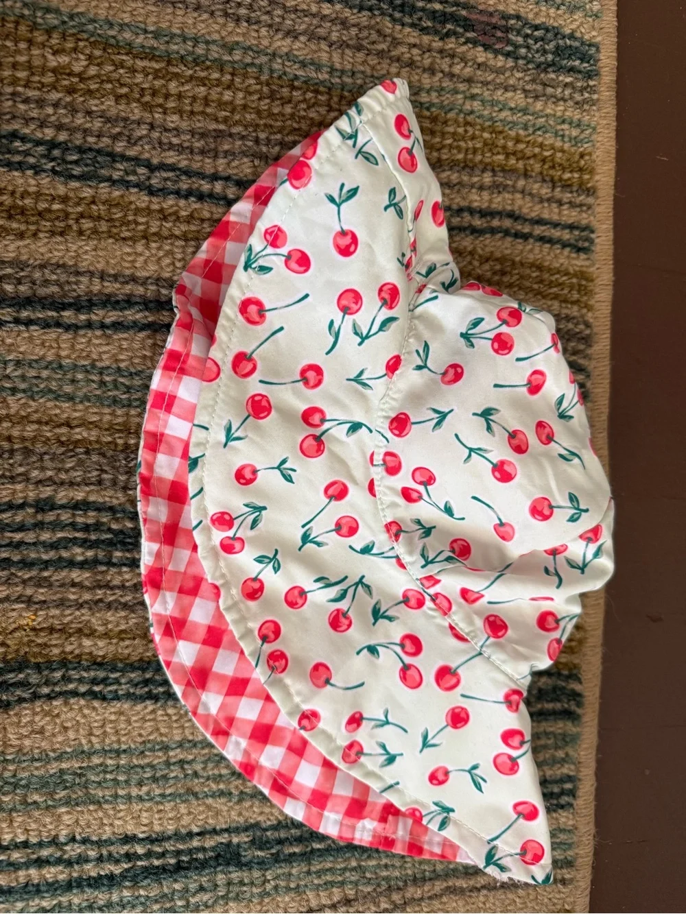 Girls swim hat